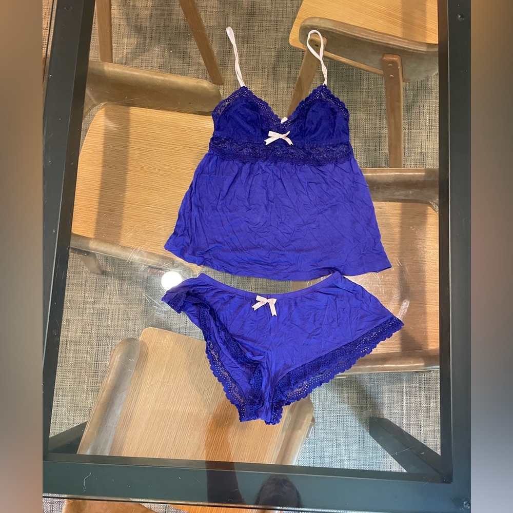 Eberjay Intimate